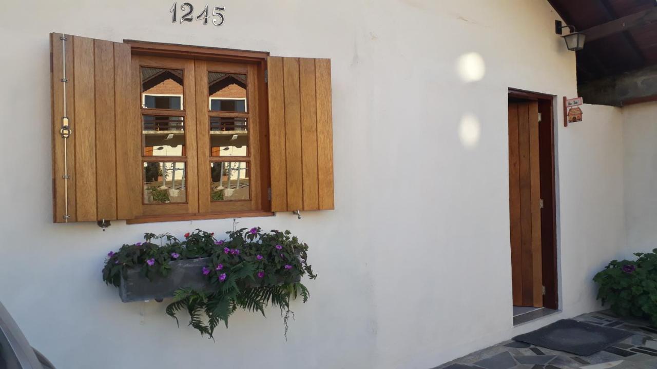 Casa Moreira'S Chales มงชิแวร์จิ ภายนอก รูปภาพ